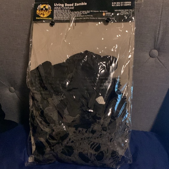 Living Dead Zombie Adult Costume - Picture 5 of 5